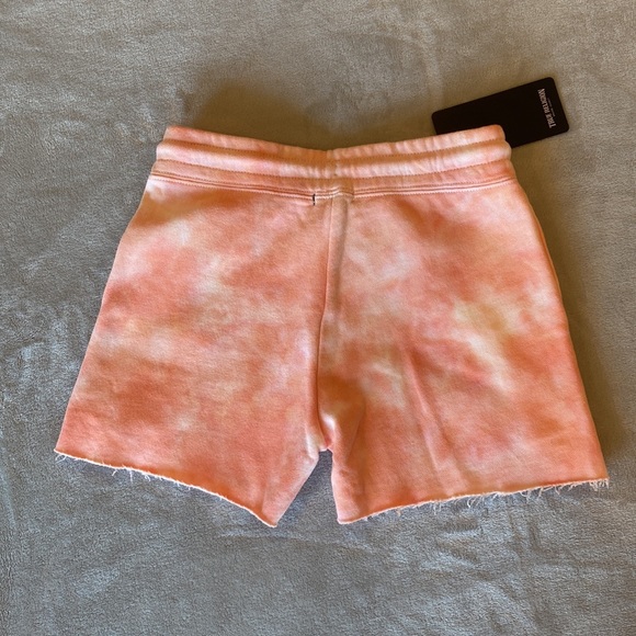 Girls size L, True Religion fleece shorts. Beautiful pinkish coral tie-dye color - Picture 2 of 4